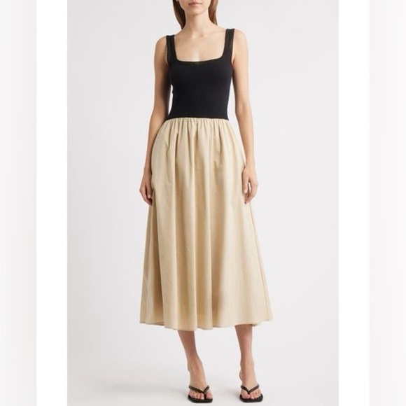 Moon River Dresses & Skirts - Moon River maxi dress